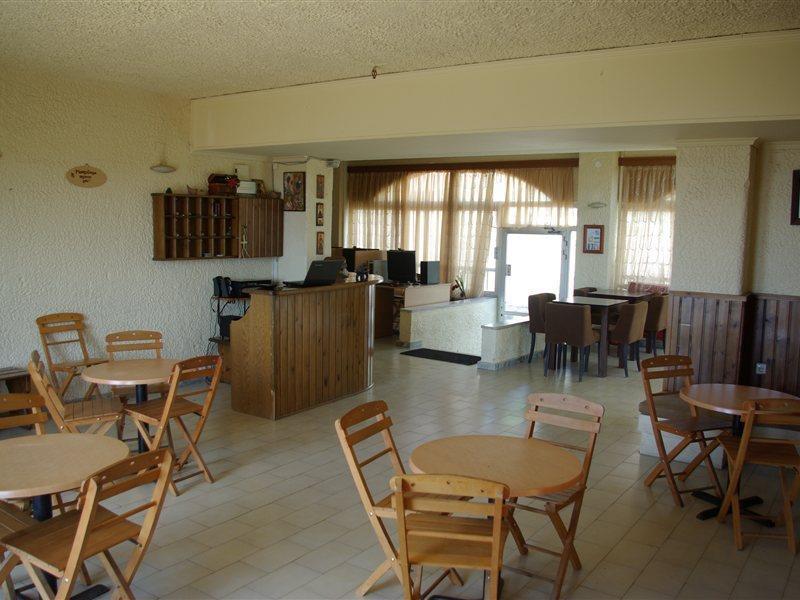 Thomas Hotel Monolithos  Экстерьер фото